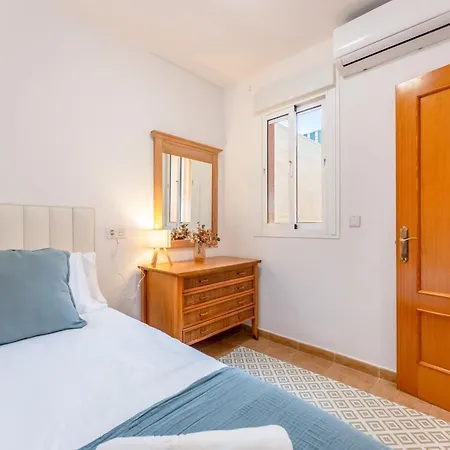 Cosy 2 Bed Set In A Quiet Street Of Boliches - Pass The Keys *