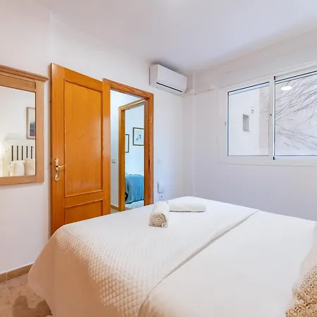 Cosy 2 Bed Set In A Quiet Street Of Boliches - Pass The Keys * Fuengirola