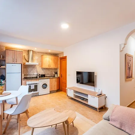 Lägenhet Cosy 2 Bed Set In A Quiet Street Of Boliches - Pass The Keys *